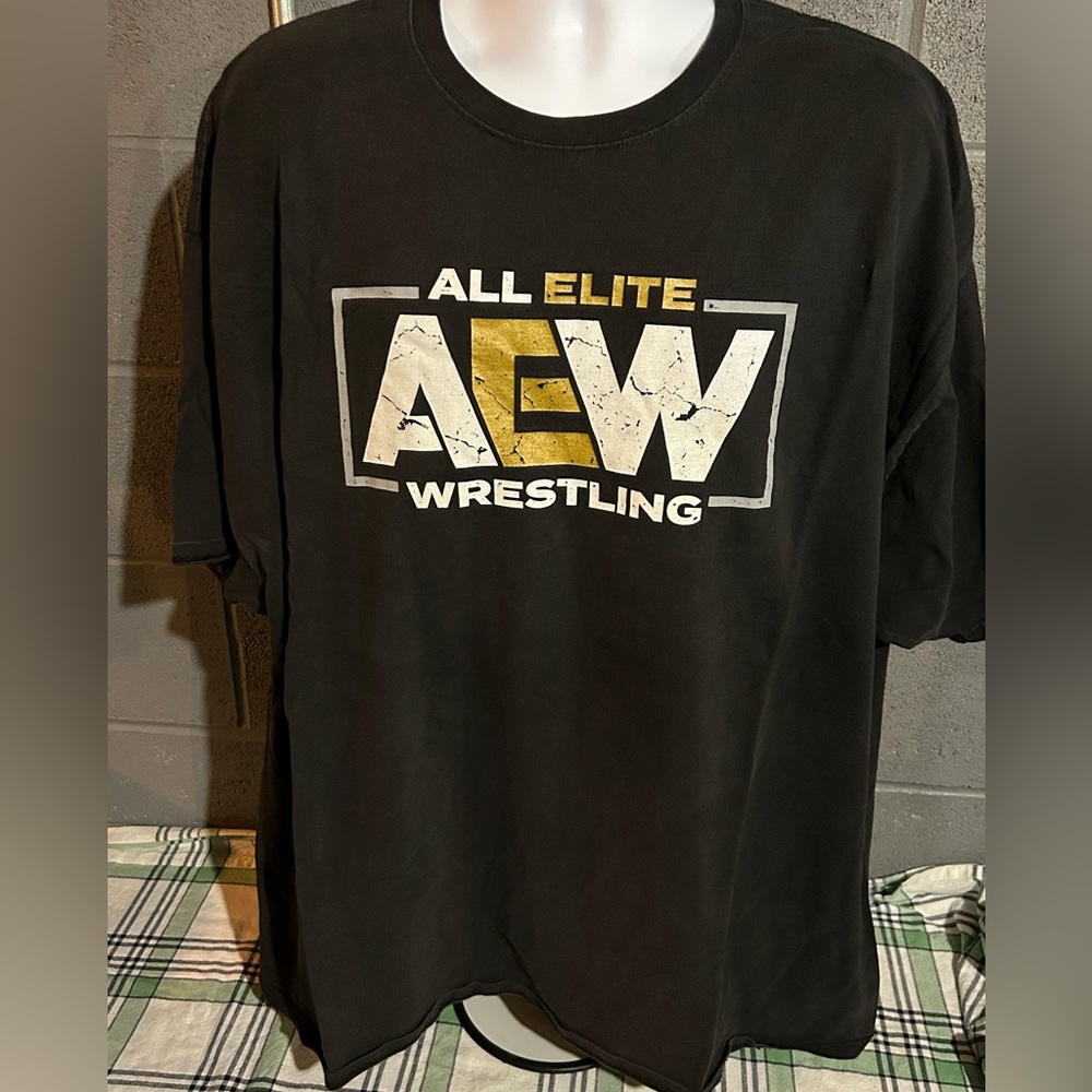 AEW Wrestling Logo Shirt Size 4XL WWE